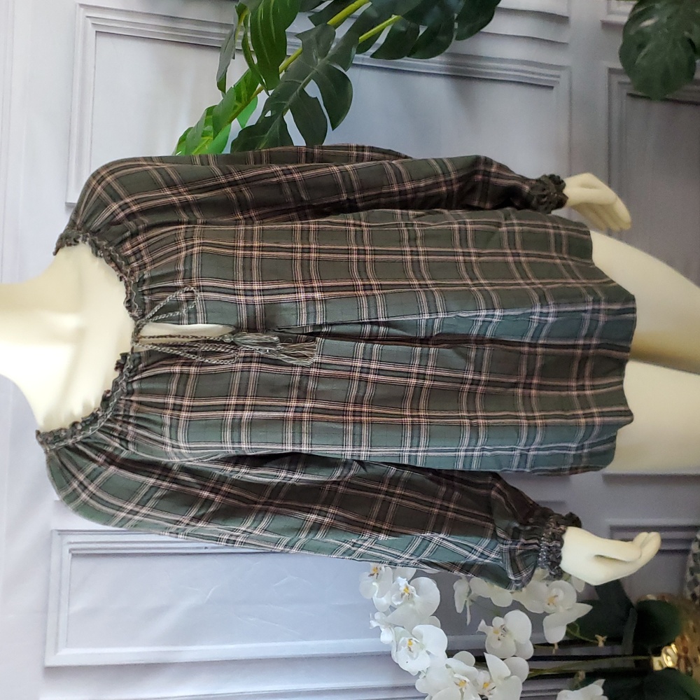Max Studio green plaid long sleeve tie front top for women XL